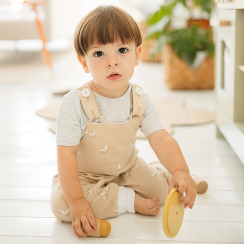 Állítható méretű sirályos kantáros gyerek nadrág